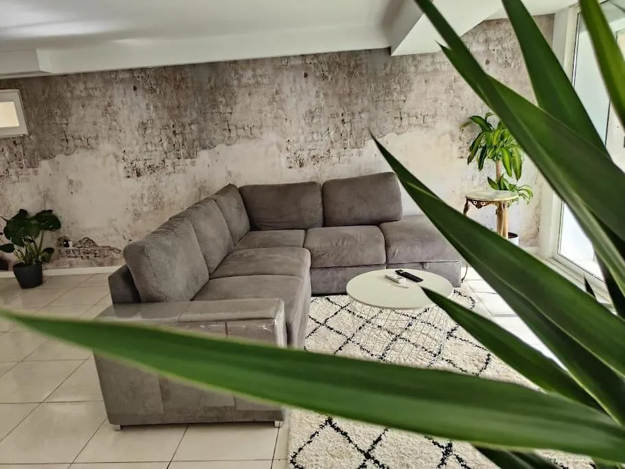 Zin And Green Jacuzzi Superbet2 Spacieux Idealement Situe Apartment Vitrolles   Vitrolles (Bouches-du-Rhone)